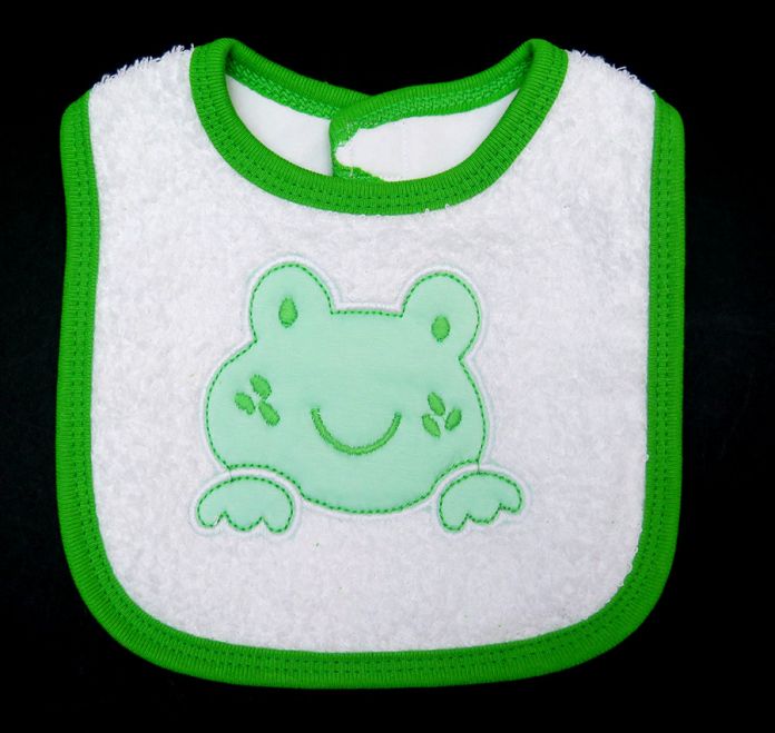 Baberos de Toalla con Aplique Bordado