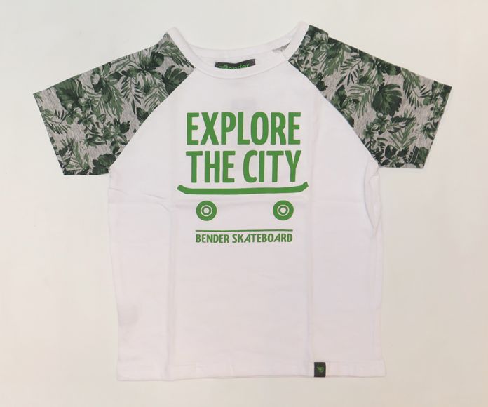 Remera Manga Corta Estampada  Explore The City