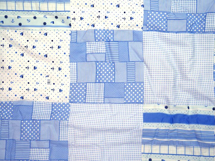 Acolchado Con Chichonera de Cuna - Patchwork