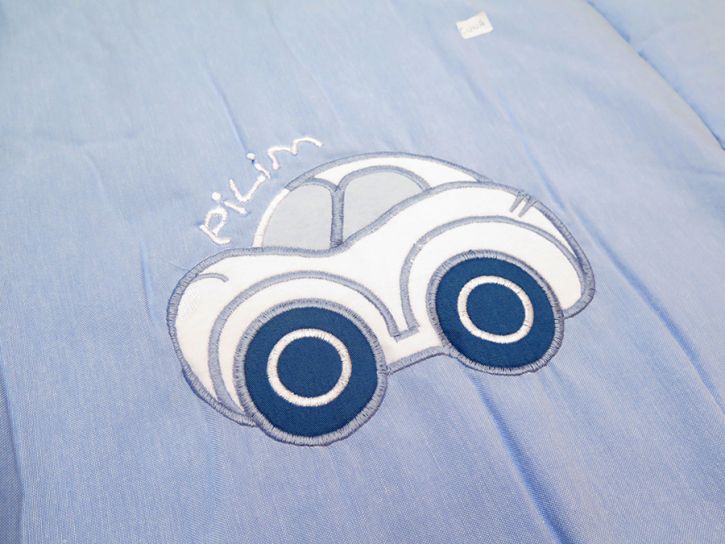 Acolchado Con Chichonera - Cuna Charriot - Con Auto Bordado