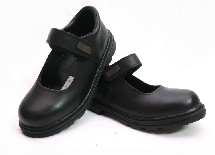 Guillermina cuero con velcro colegial