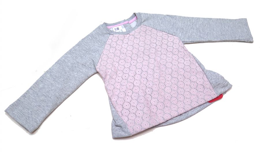 Buzo De Algodon Frizado Con Encaje