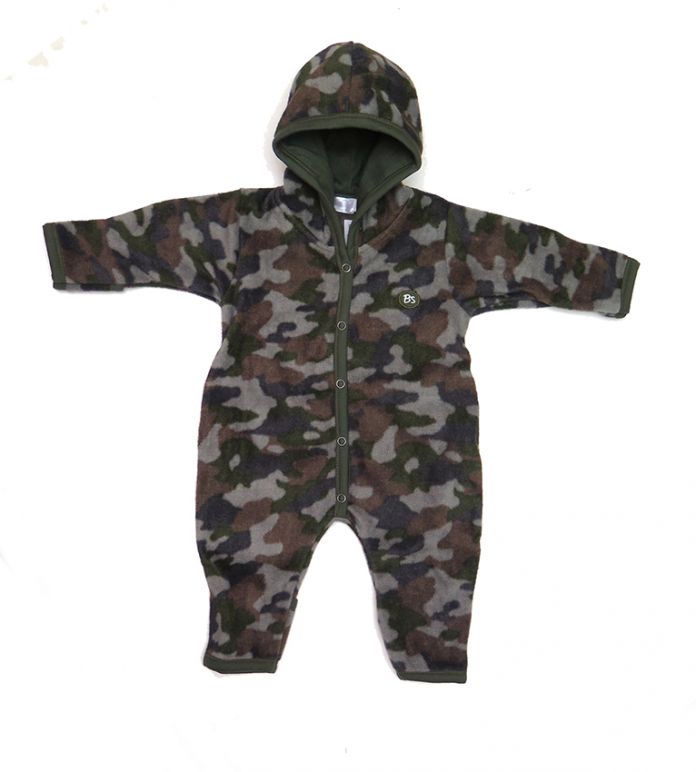 Enterito de Polar Con Capucha Estampado Camuflado