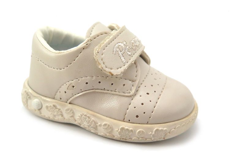 Zapatillas Con Velcro Calada