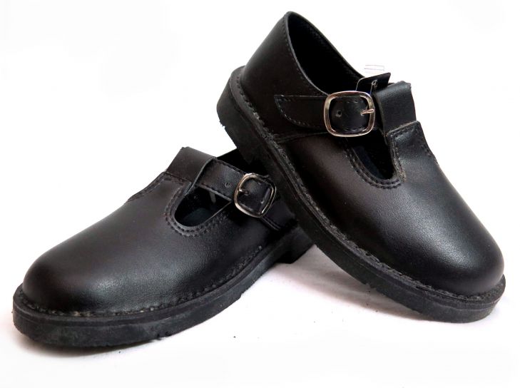 Guillermina Colegial Ecocuero Con Hebilla