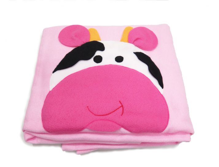 Frazada de Polar Bordada Con Cara de Vaca Cuna y Funcional