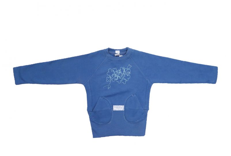 Buzo de Algodon Frizado Con Flores Bordadas y Brillo