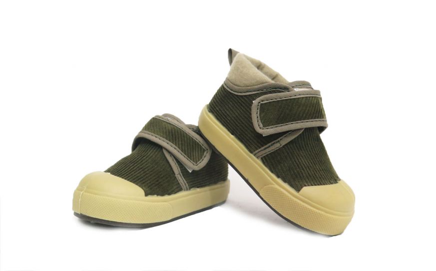 Bota Corderoy Velcro  Acolchado