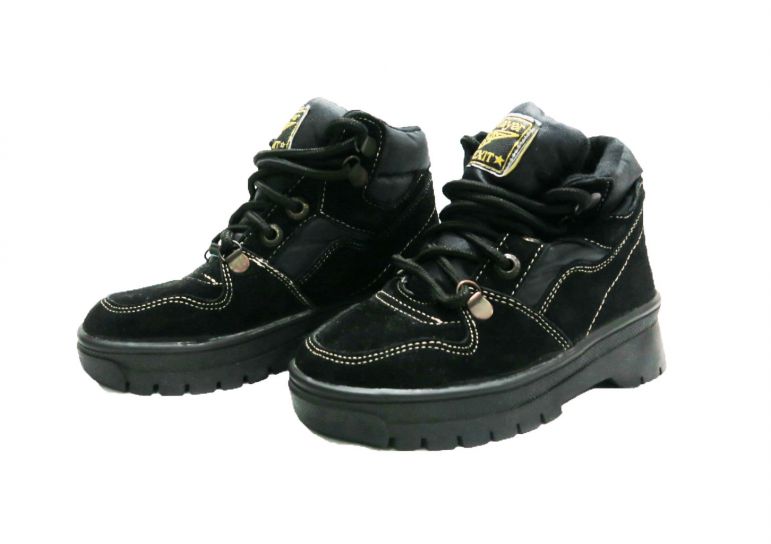 Borcego Bota Truck con Cordon de Gamuza y Tela