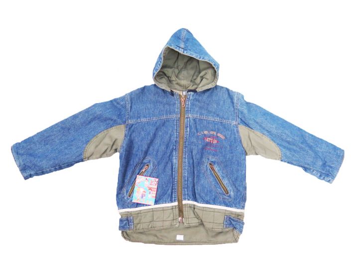 Campera de Jean con Capucha Estampado