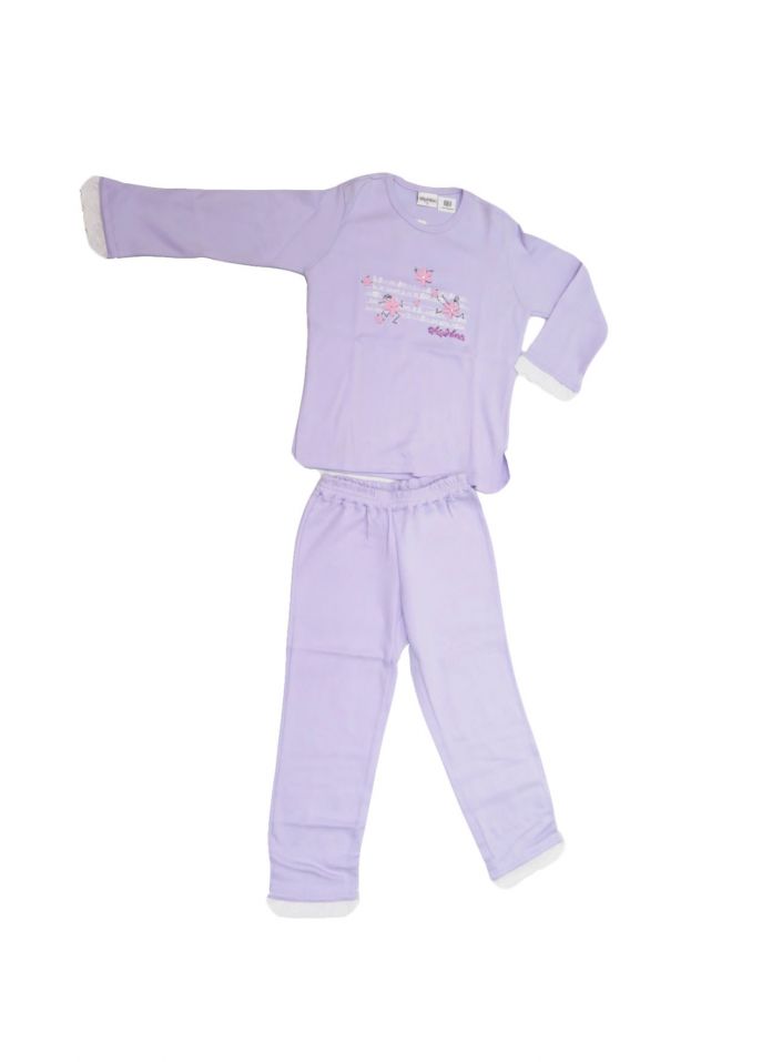 Pijama Invierno de Chiquititas Remera Manga Larga Estampado Flores y Pantalon