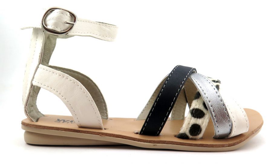 Sandalia con pulsera con hebilla 4 tiras en empeine