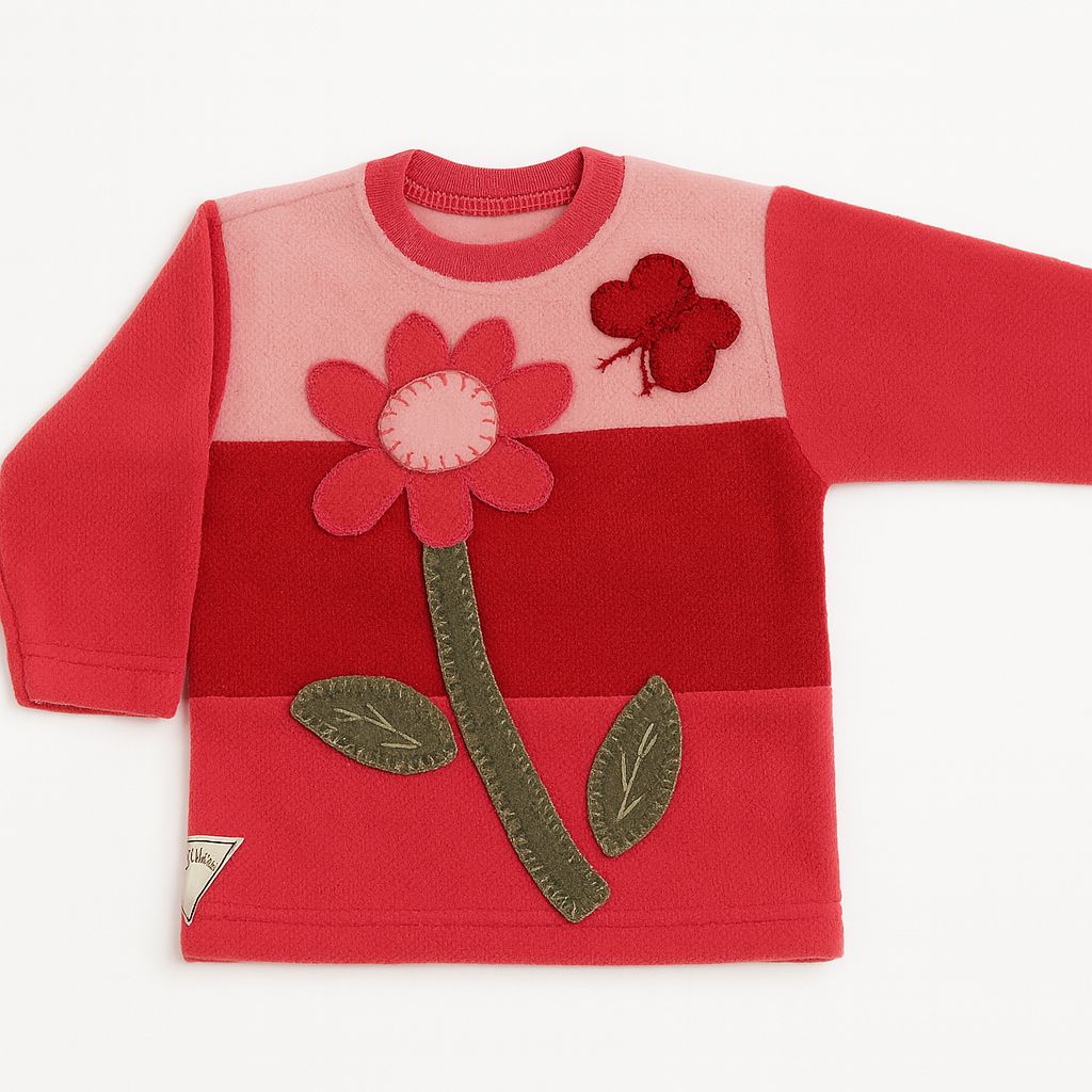 Buzo Polar con Aplique de Flor y Mariposa