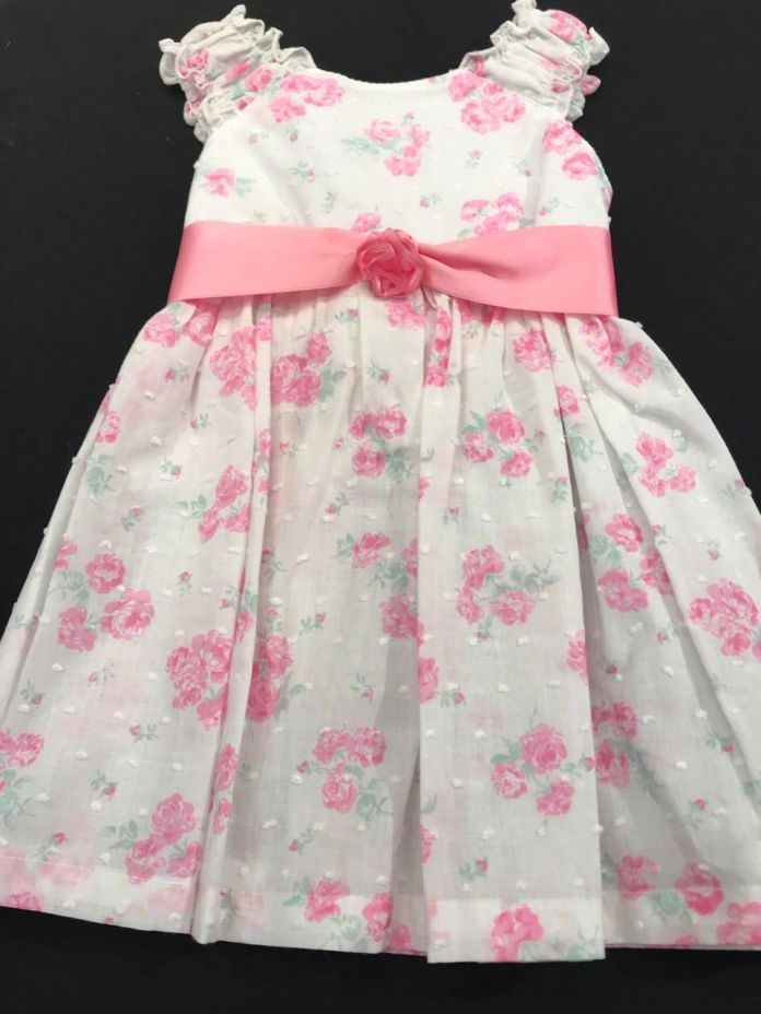 Vestido Plumeti Estampado Sin Manga