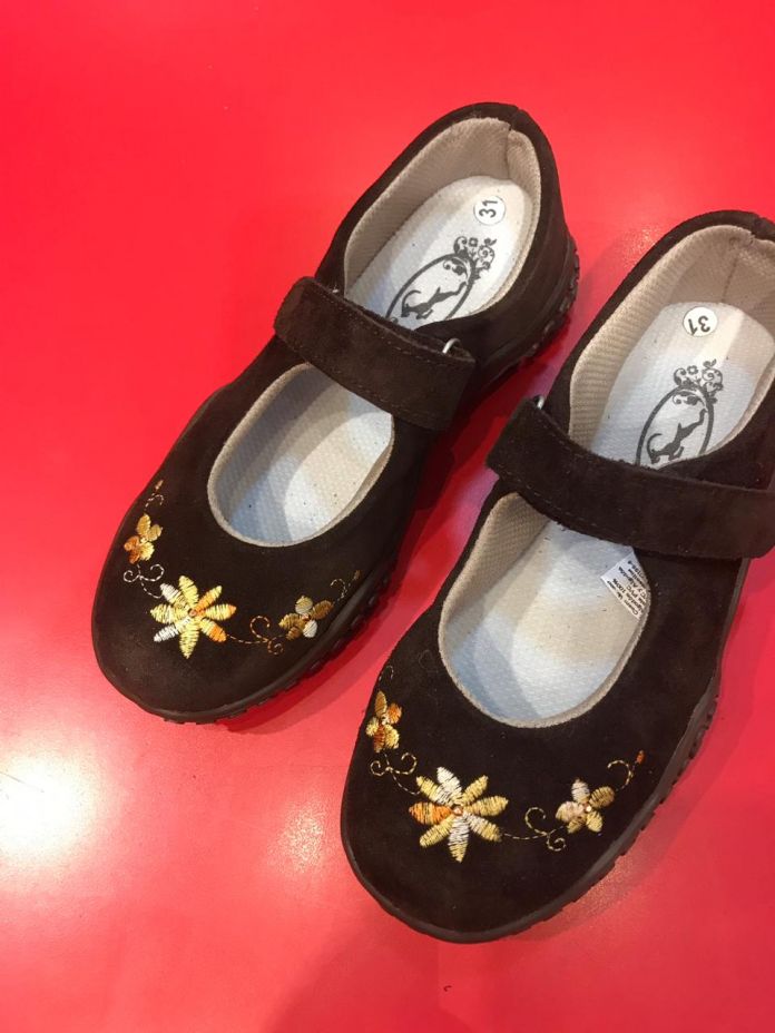 Guillermina Bordada  Gamuza Nena