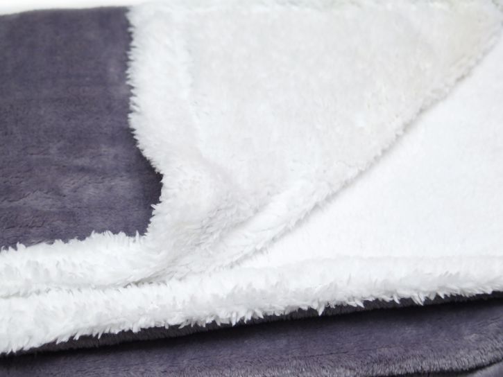 Manta de Microfibra Ultra Suave con Corderito