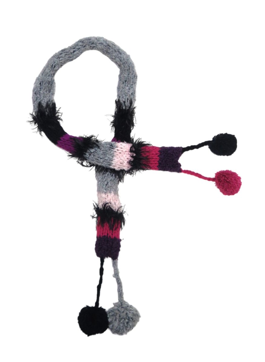 Bufanda Tejida con Borlas