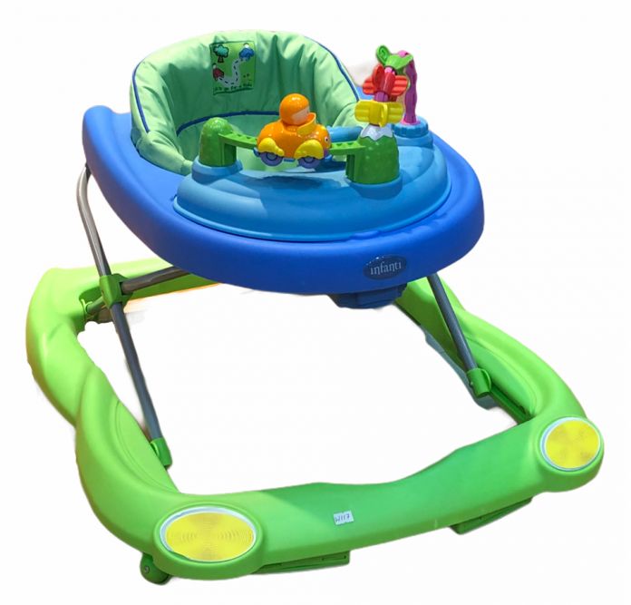 Andador con set de juegos