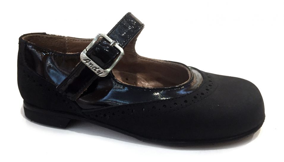 Guillermina Nobuk Con Hebilla