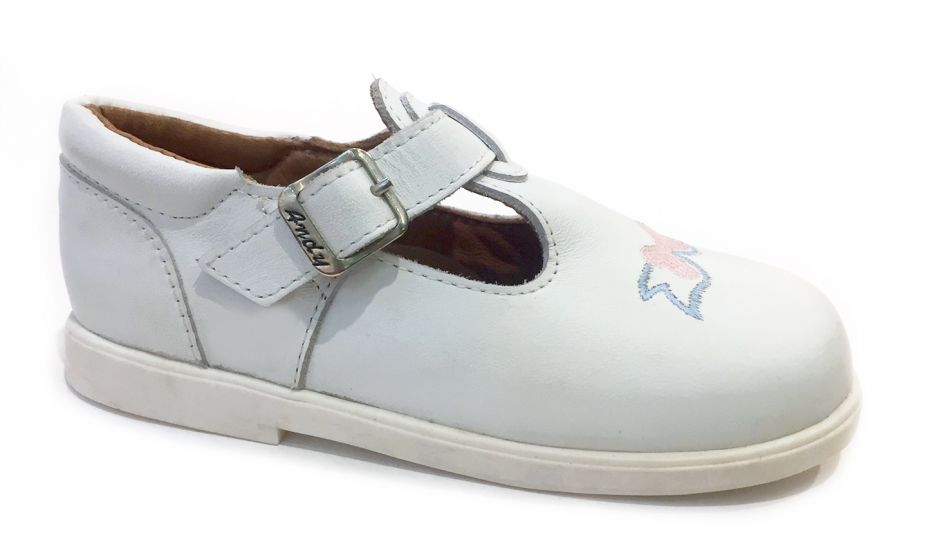 Guillermina Con Bordado y Hebilla