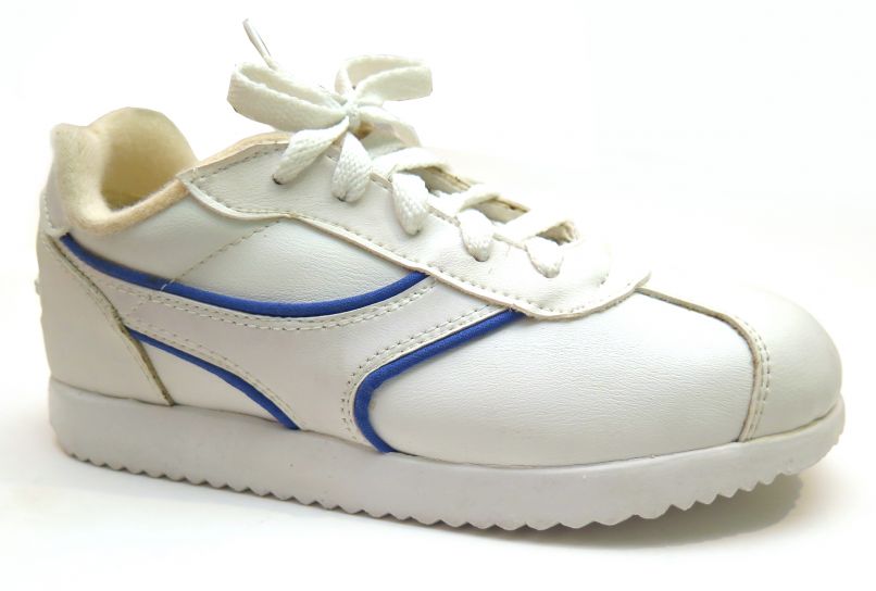 Zapatilla Cuerina Cordon