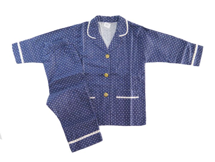 Pijama de Invierno Viyela con Boton Estampado de Florcitas con Bies en el cuello