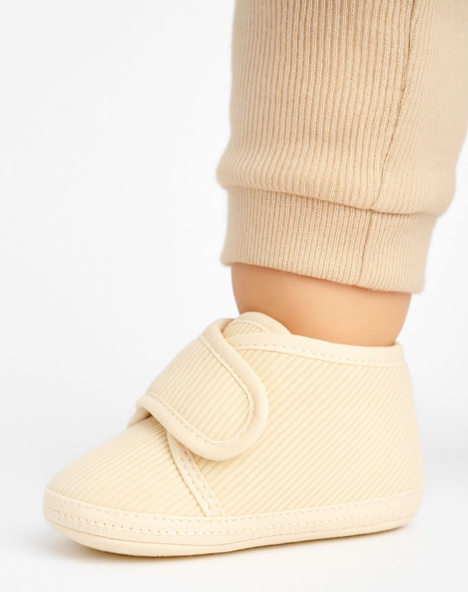 Bota Velcro Corderoy sin base Lisa Estampada