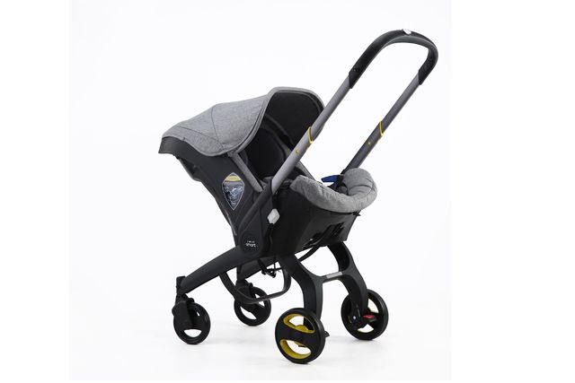 Cochecito / huevito convertible Smart 2 en 1 simil Doona