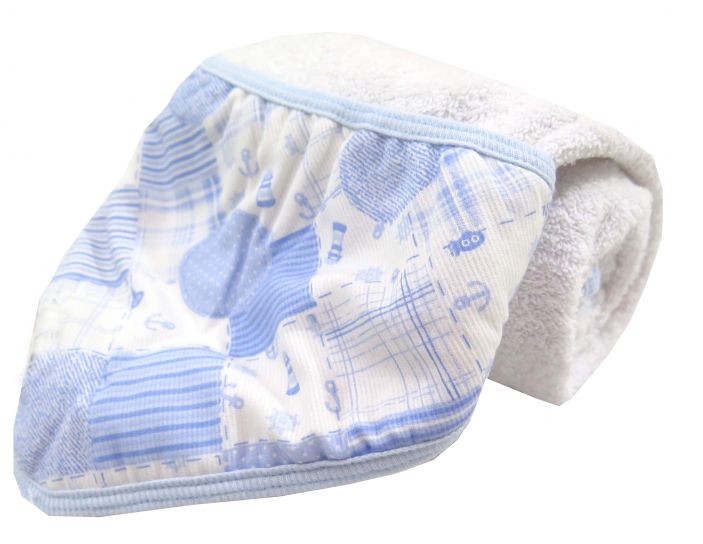 Toallon Con Capucha Estampada