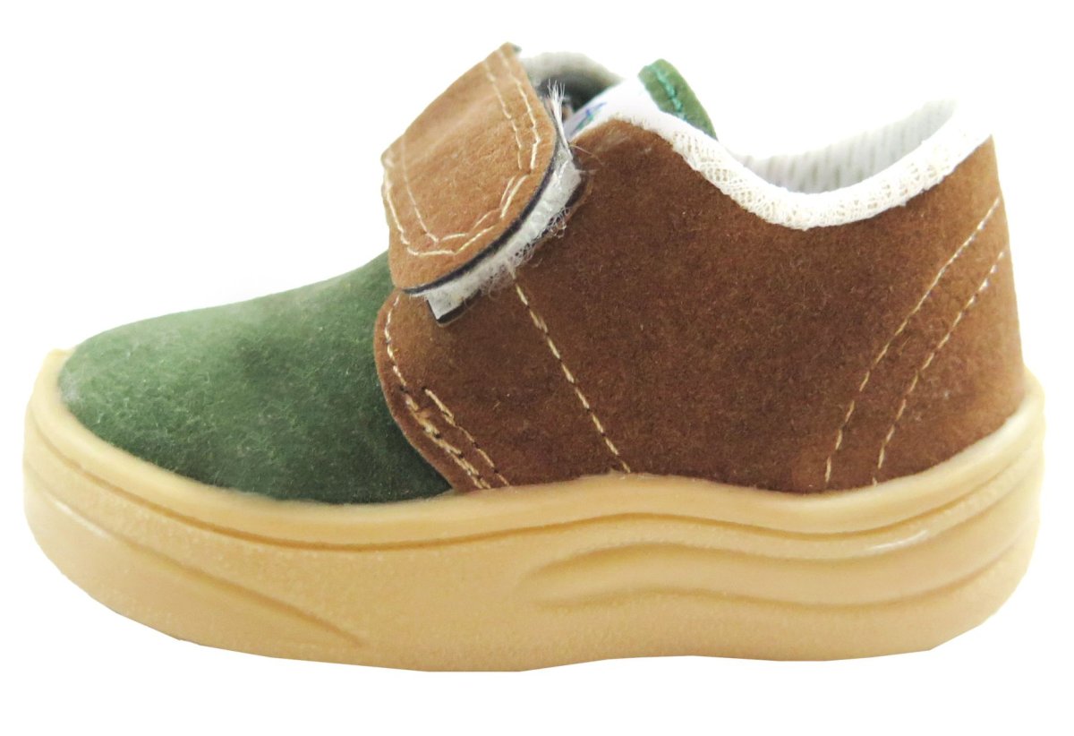 Zapatilla Nobuk con velcro