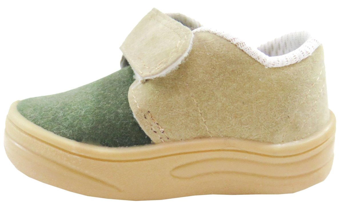 Zapatilla Nobuk con velcro