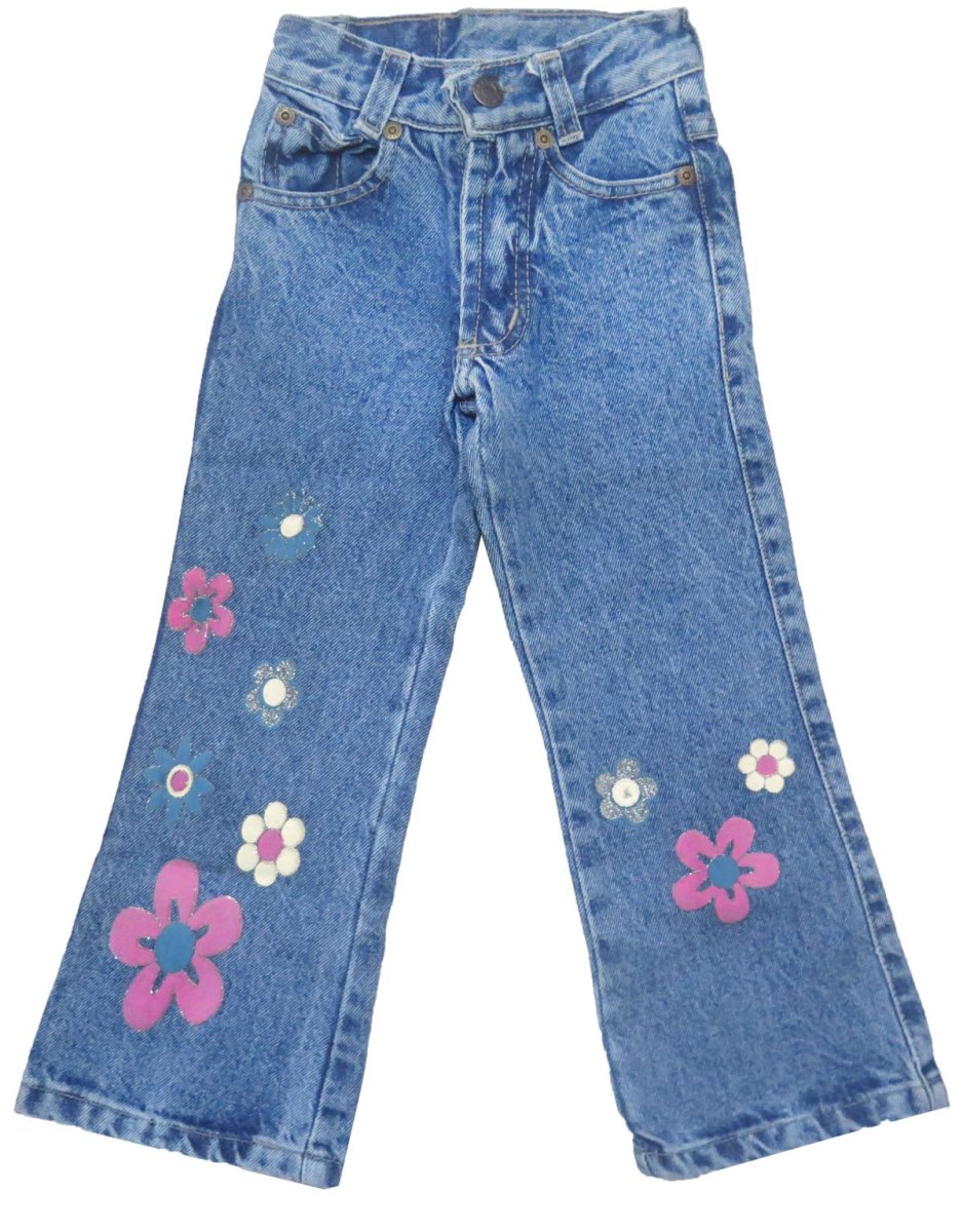 Pantalon jean con flores y brillos