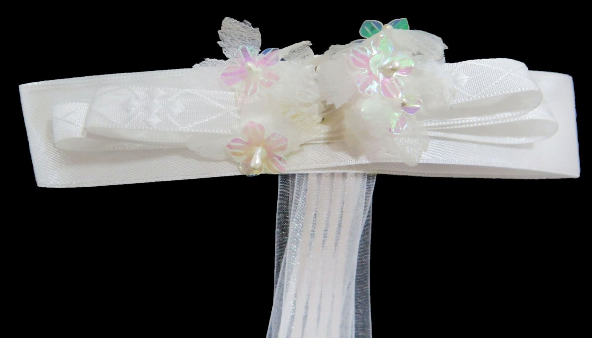 Moño de Comunion Con Aplique de Flor