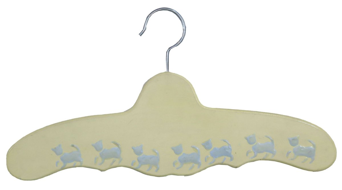 Percha de madera pintada con forma
