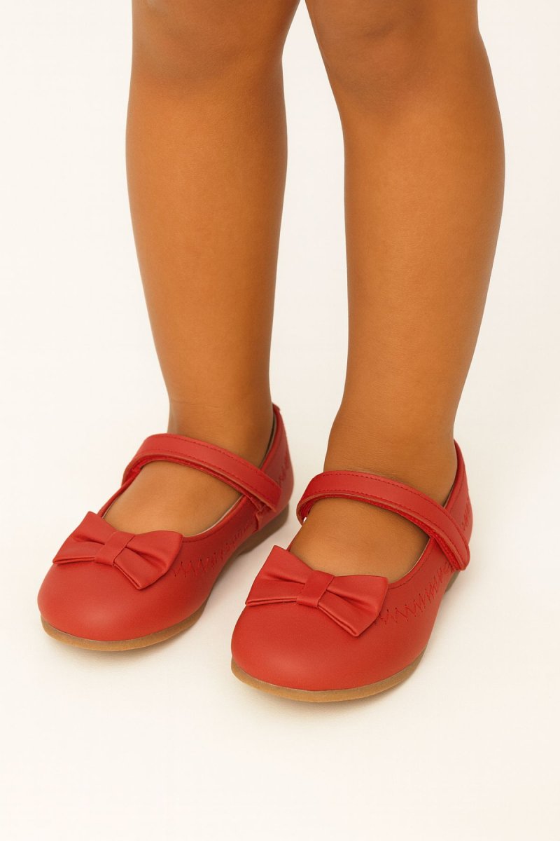 Balerina con moño y velcro