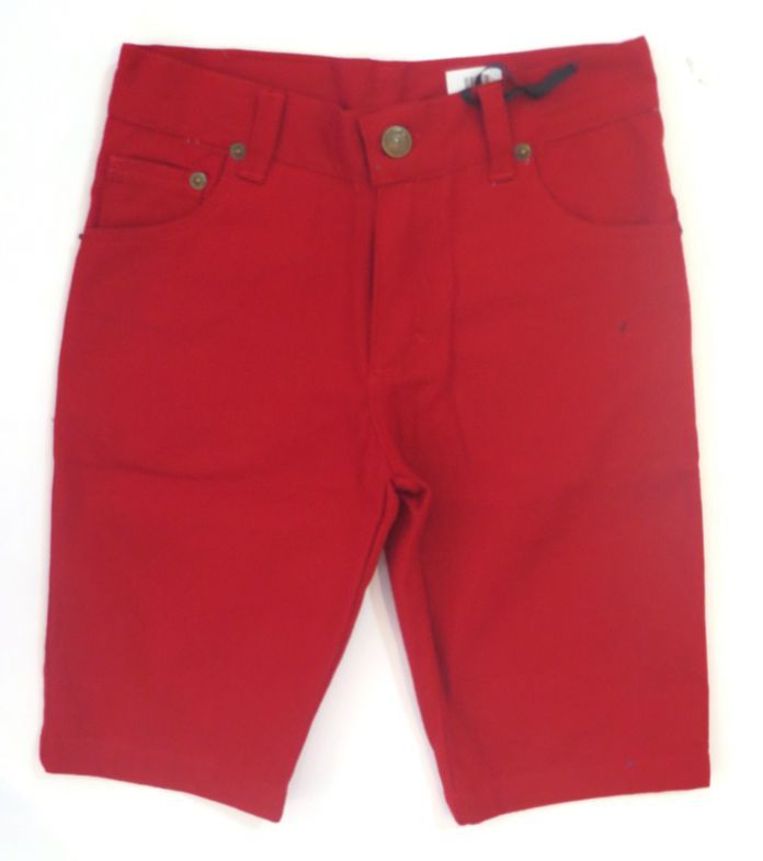 Bermuda de Gabardina