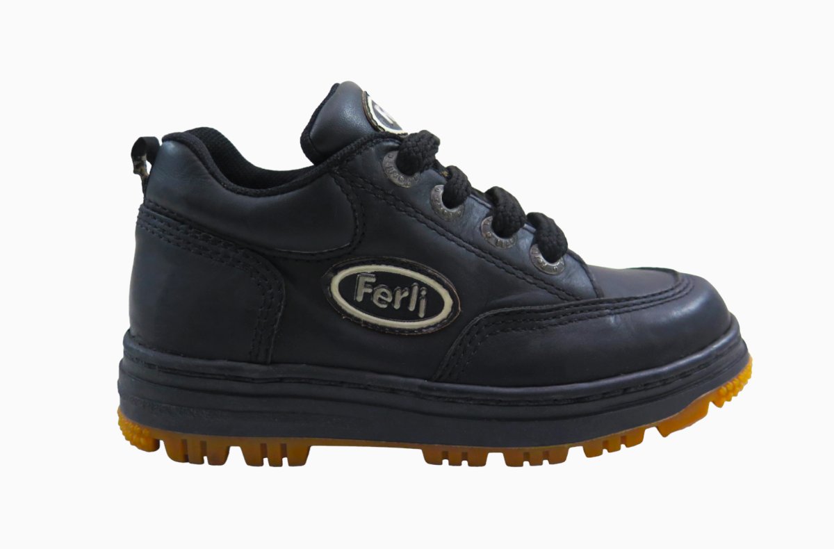 Zapatilla con cordon