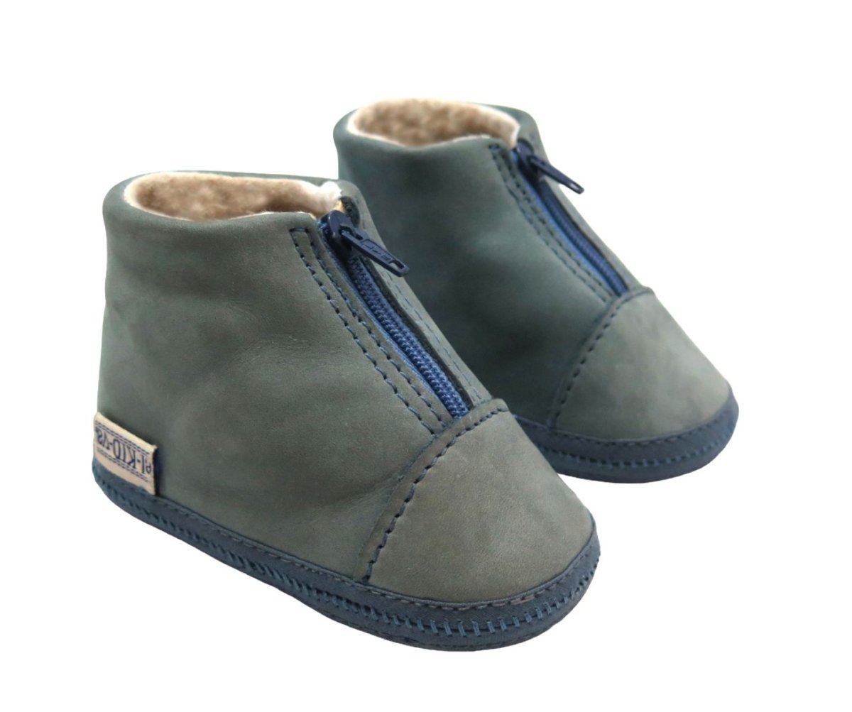 Botita nobuk con cierre. sin base