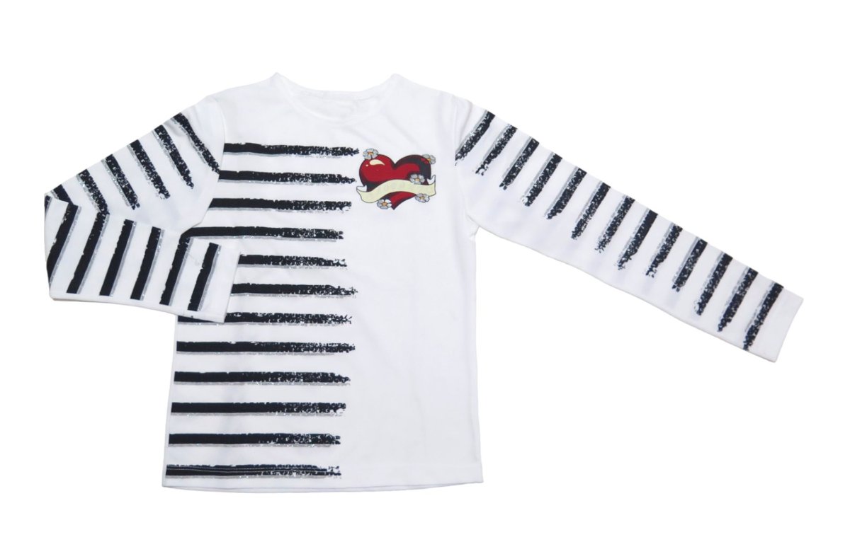 Remeras Chuchi Manga larga con rayas. Corazon estampado