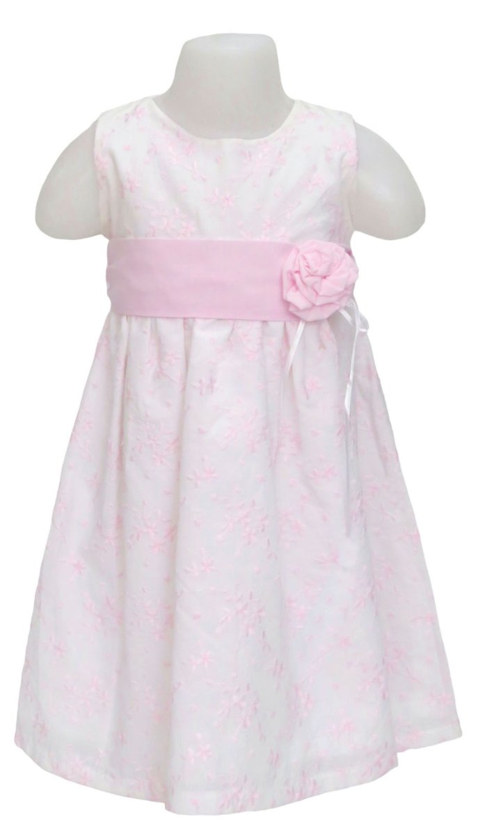 Vestido Bordado sin mangas y cinta con flor