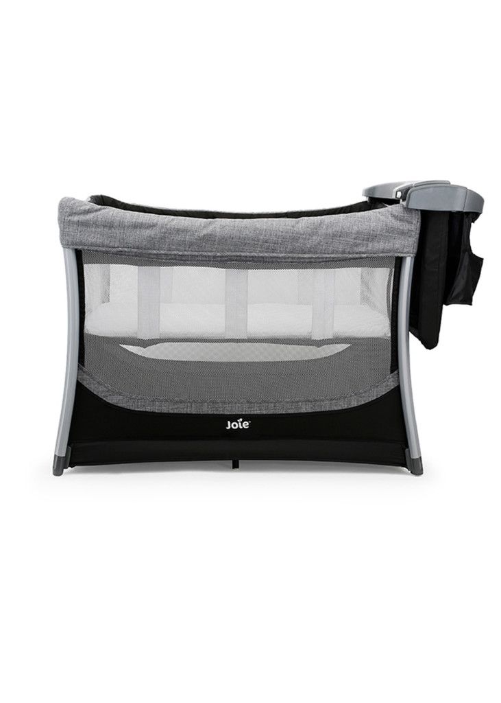 OUTLET Practicuna Joie Infanti Illusion (Unidad de Exhibicion Sin Cambiador)