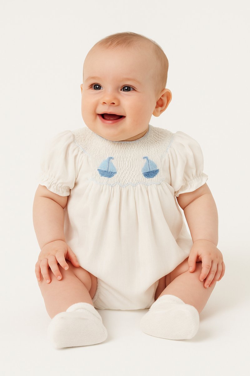 Enteritos Babucha Batista Labrada con punto smock bordado