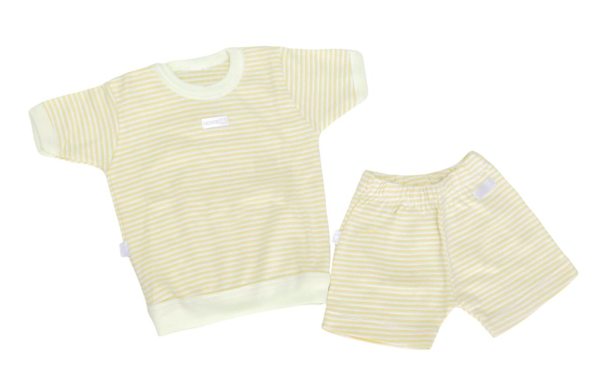 Pijama Remera manga corta y short rayado