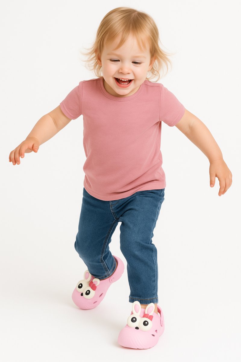 Crocs Sandalia Playera Con Pin Conejo