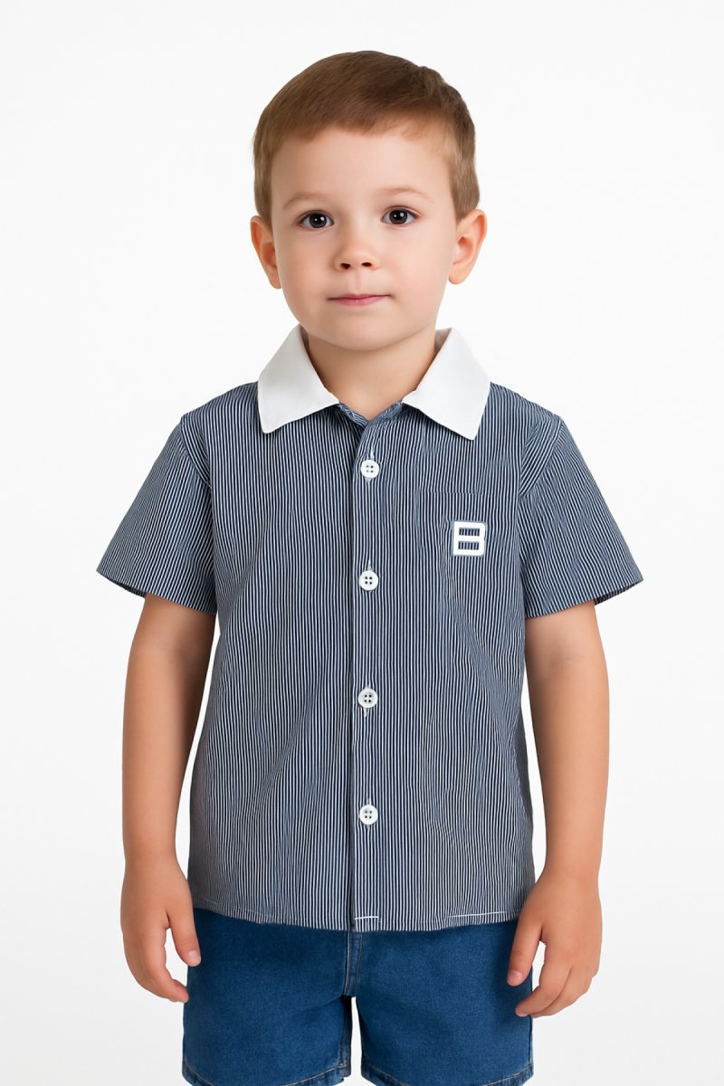 Camisa Manga Corta Rayada con Cuello Combinado Liso