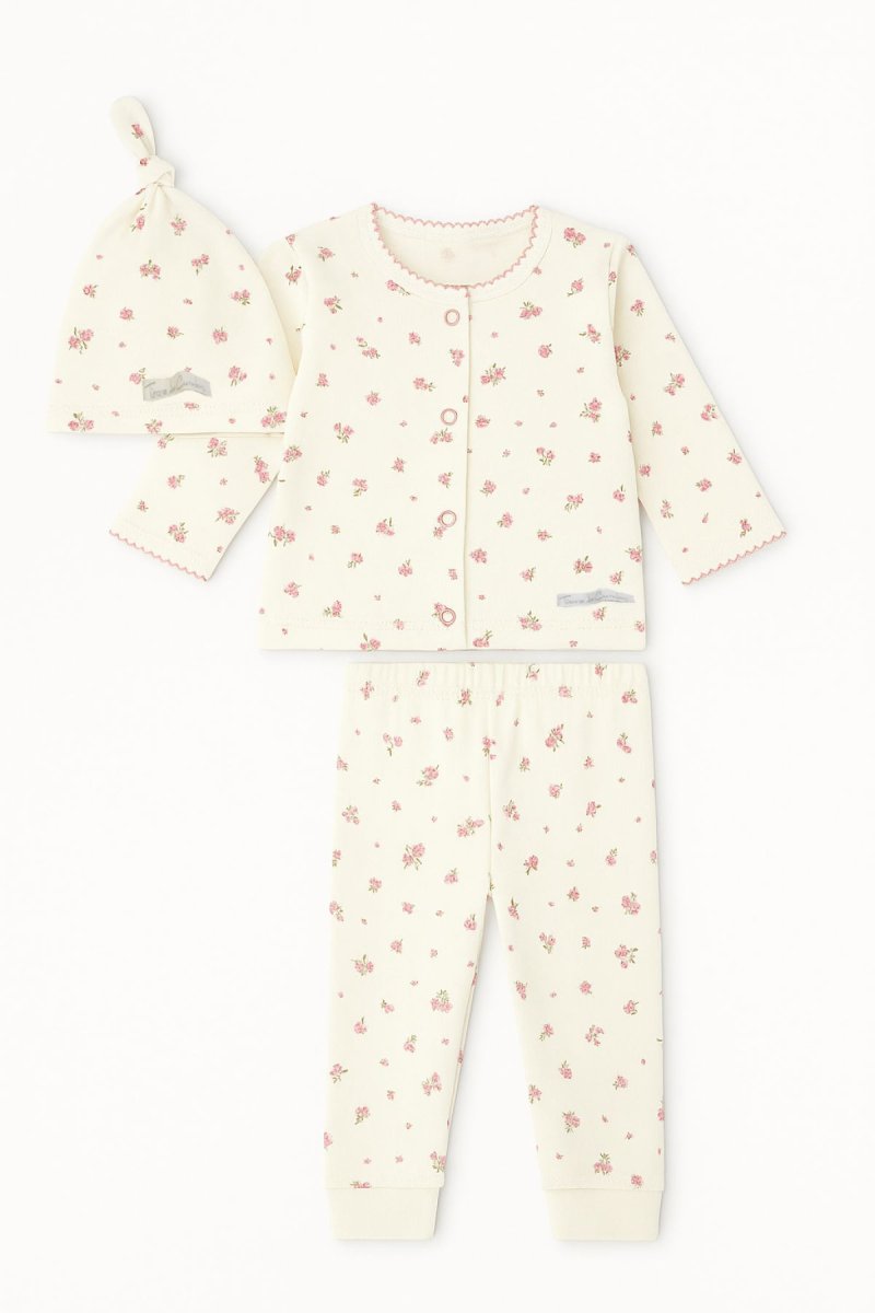 Conjunto Algodon Batita Manga Larga Con Pantalon Sin Pie y Gorrito Estampado