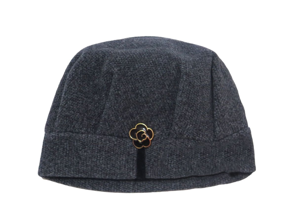 Gorro Boina Polar con Aplique de Flor de Metal