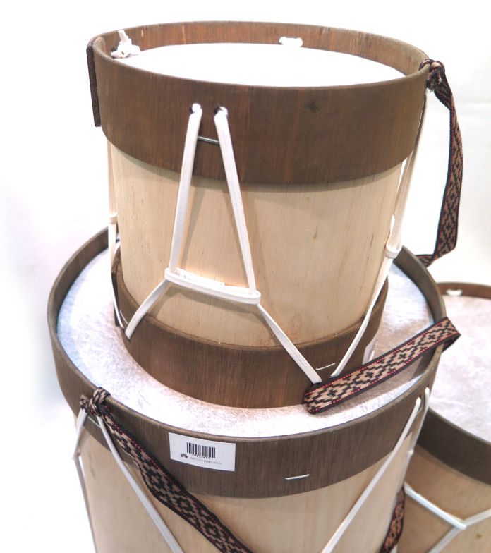 Bombo Mediano instrumento de percusi gaucho folclore 24 Cm.