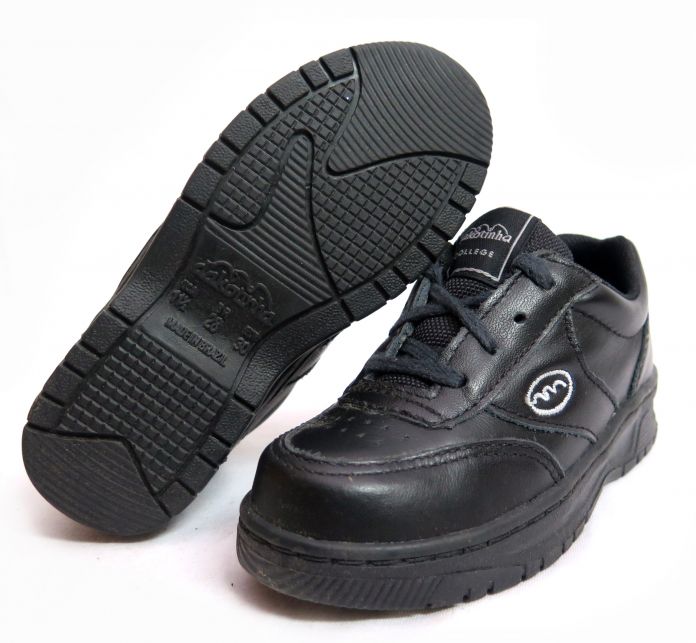 Zapatilla de Cosidas Cuero Con Cordon