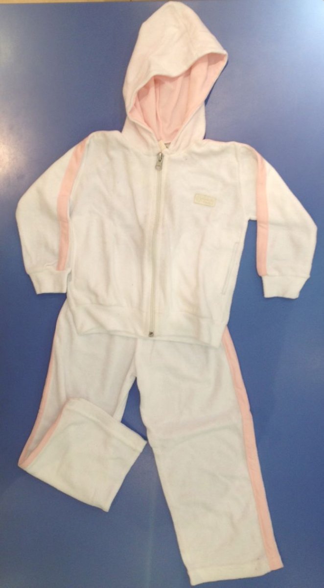 Conjunto Con Campera de Toalla